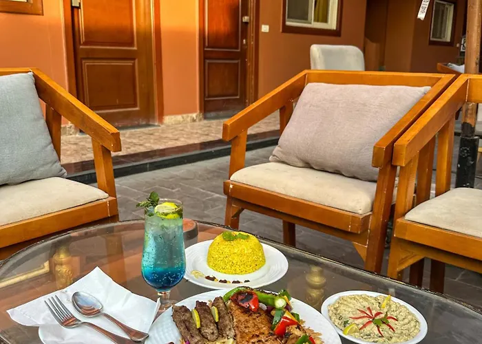 Sunset Luxury Szálloda 3*