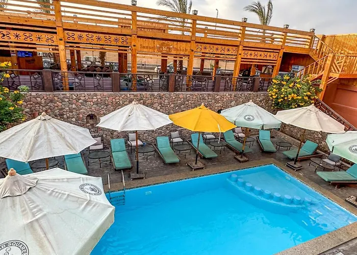Sunset Luxury 3*